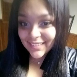 Meet your Posher, Rebekah